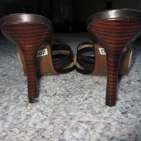 Andrew Stevens Studio Butterfly Heeled Sandal - Picture 9 of 10